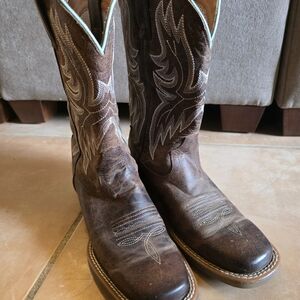 Shyanne Brown Heeled Boots with Blue Accents